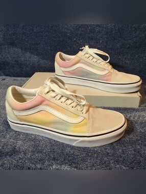 Vans Old Skool in the "Aura Shift" Multi/True White